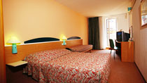 Ibis Karlin