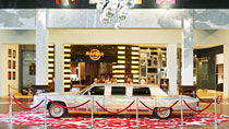 Hard Rock Hotel & Casino Punta Cana – lapsiperheille, jotka haluavat lomallaan luksusta.
