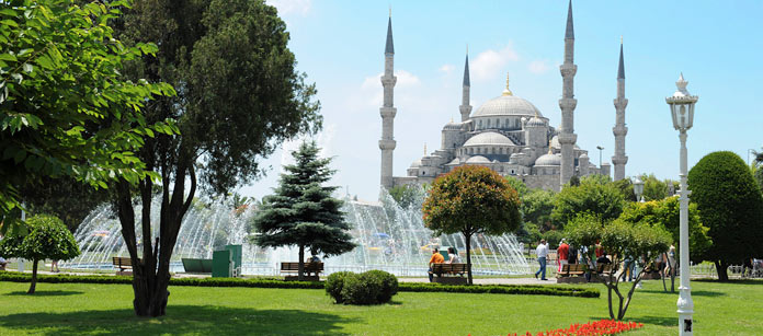 Istanbul – lennot ja hotelli Tjäreborgilta.